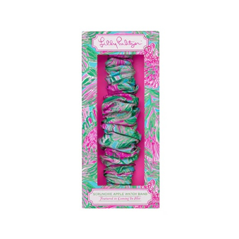Lilly Pulitzer Scrunchie Apple Watch Band
Coming In Hot NEW IN BOX